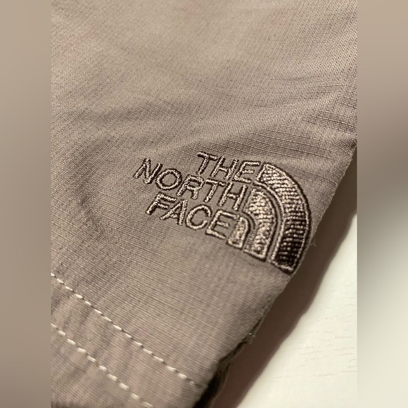 The North Face Women’s Cargo Pants - Picture 2 of 11